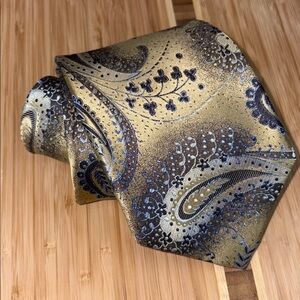 Roberto Villini Paisley Silk Tie – Elegant, Designer, Classic‎
